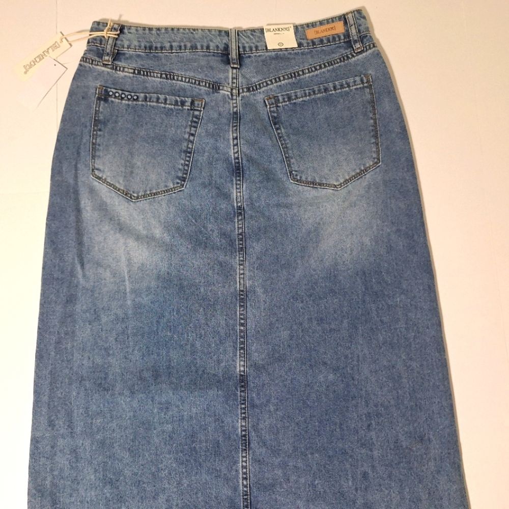 ๐NWT Blank NYC Front Slit Maxi Skirt - Picture 7 of 14